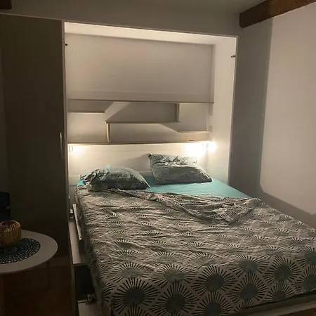 Le Cocon Blanc: T2 Centre Ax Neuf Et équipé 8 Pers Appartamento Ax-les-Thermes