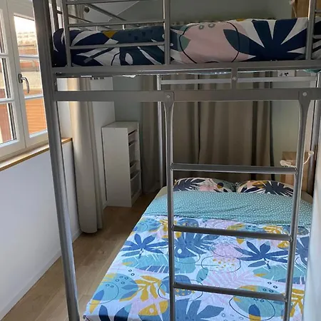 Le Cocon Blanc: T2 Centre Ax Neuf Et Equipe 8 Pers