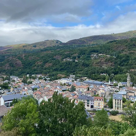 Le Cocon Blanc: T2 Centre Ax Neuf Et Equipe 8 Pers 公寓